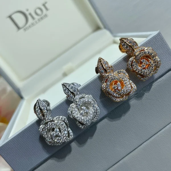 Dior Earrings for women - Dior Luxury Earrings Replica
