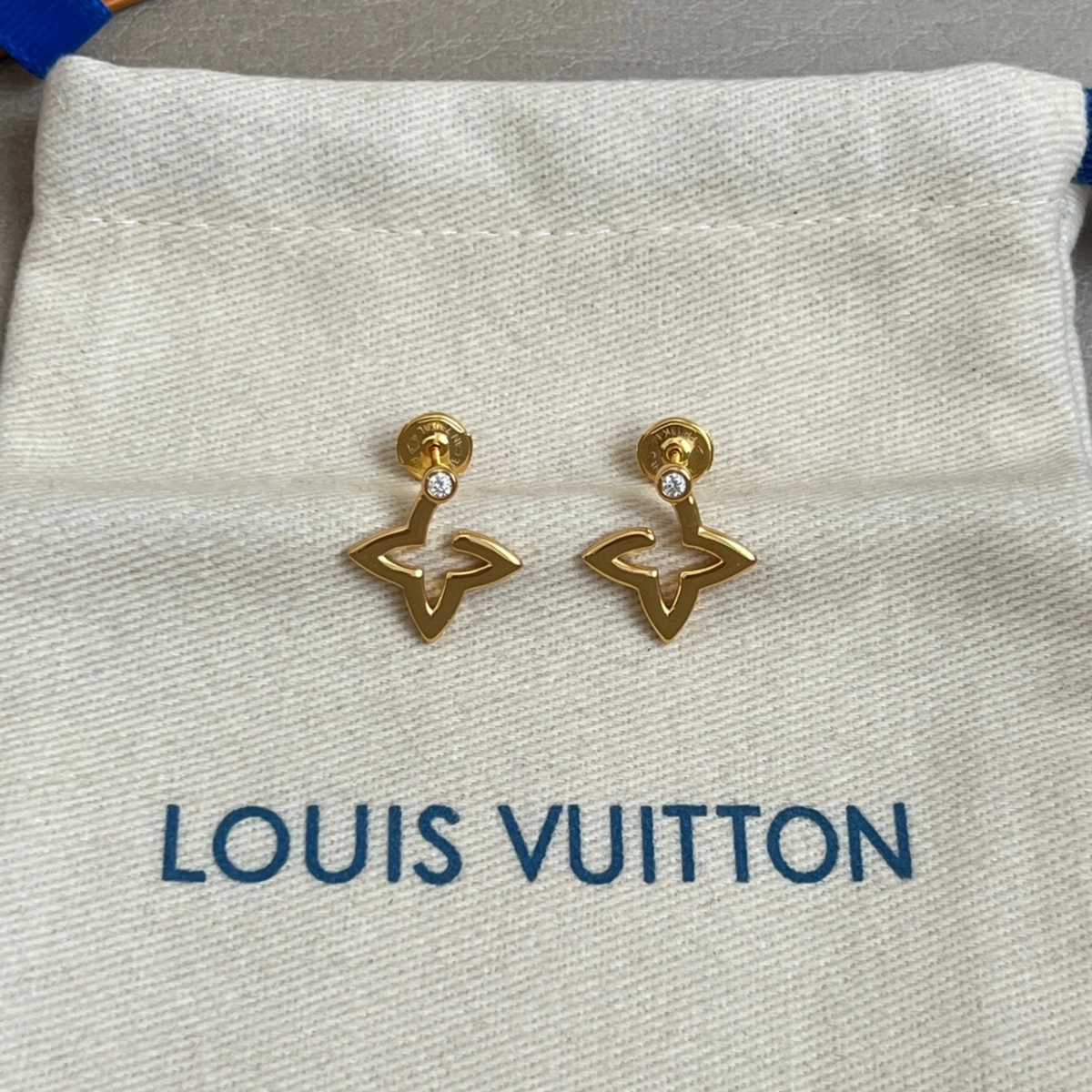 Louis Vuitton Earrings Design