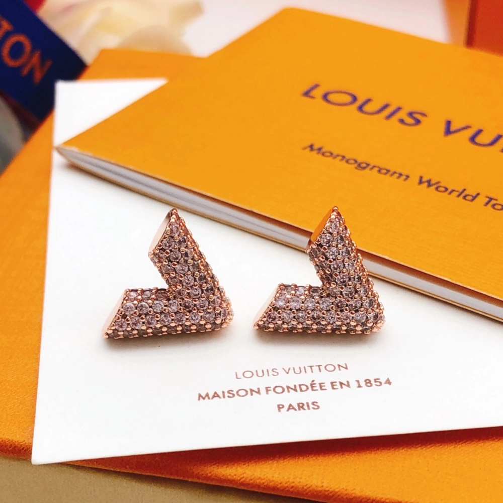 Louis Vuitton V Earrings – LV-ER09