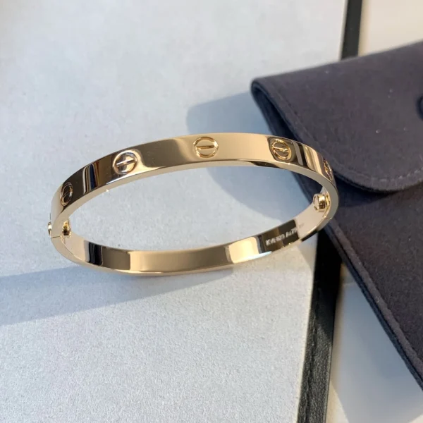 Cartier LOVE bracelet single-screw closure | GodJewel