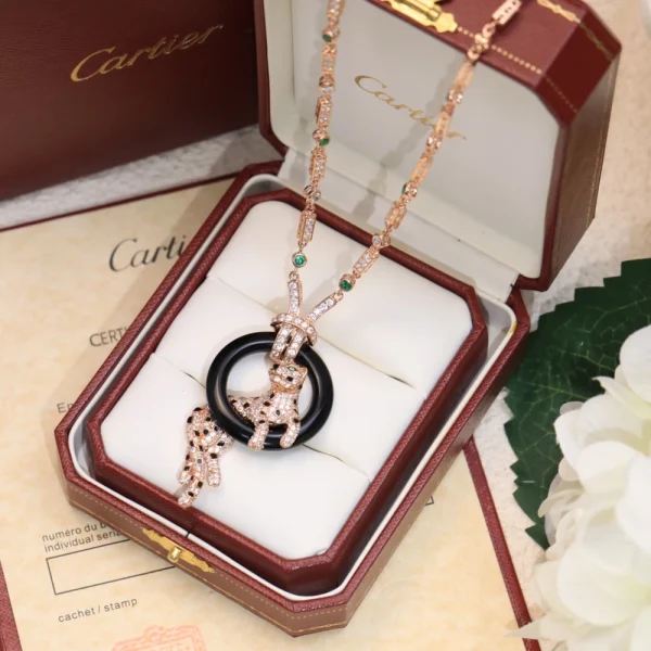 Cartier Panthère de Cartier necklace style | GodJewel Official