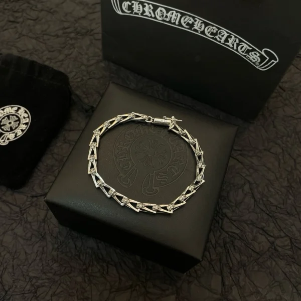 High-quality Chrome Hearts silver chain necklace, iconic gothic-inspired jewelry for men and women.
