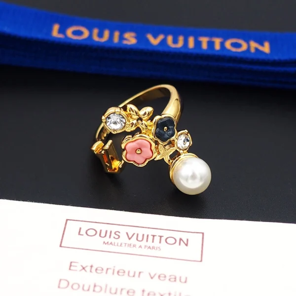 Louis Vuitton Botanica Ring – LV Replica Jewelry | GodJewel