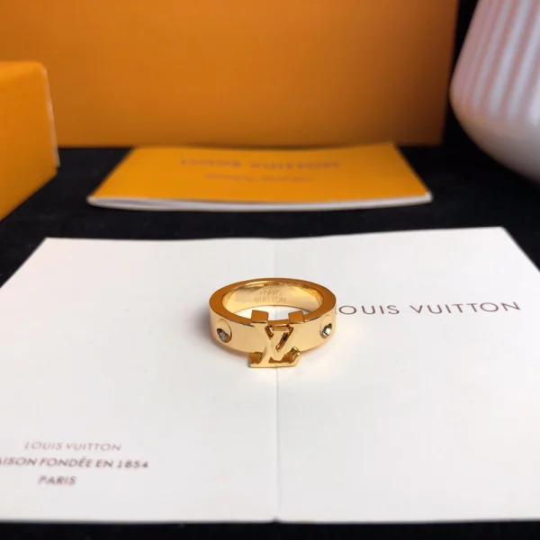Louis Vuitton Empreinte Ring Inspired – LV Jewelry | GodJewel