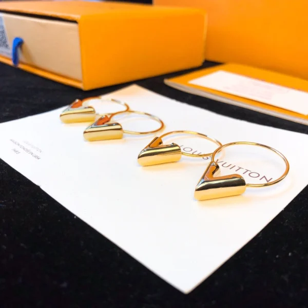 Essential V Hoops Earrings – Best LV Replica Jewelry | GodJewel