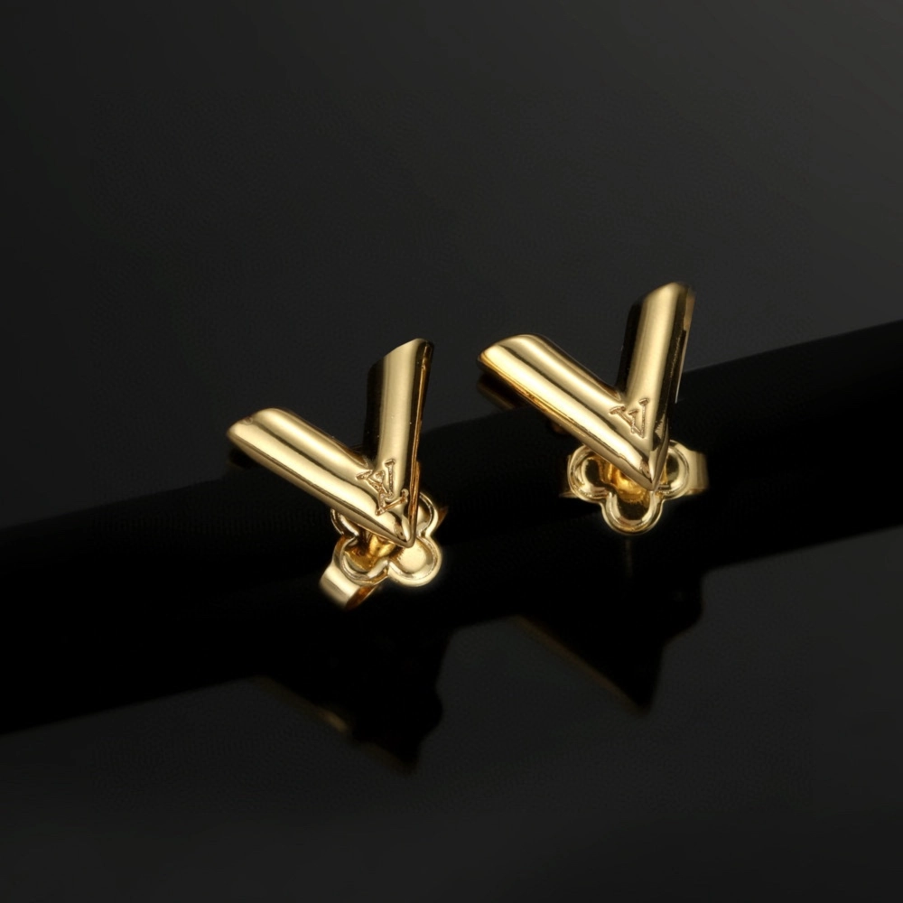 Louis Vuitton Essential V Stud Earrings