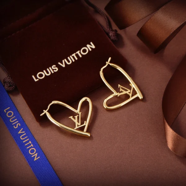 Fall In Lovw Earrings – Louis Vuitton Replica Jewelry | GodJewel
