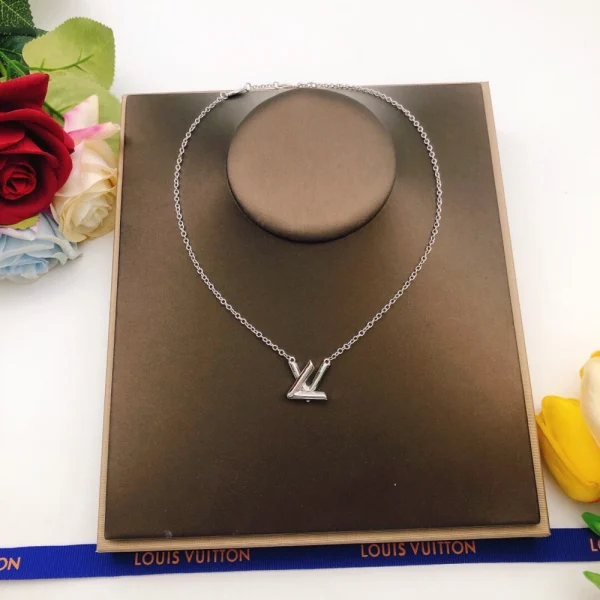 GO-14 Necklace Palladium – Louis Vuitton Jewerly | GodJewel