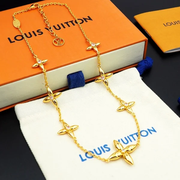 Louisette Signature Necklace Yellow Gold – LV Jewelry | GodJewel