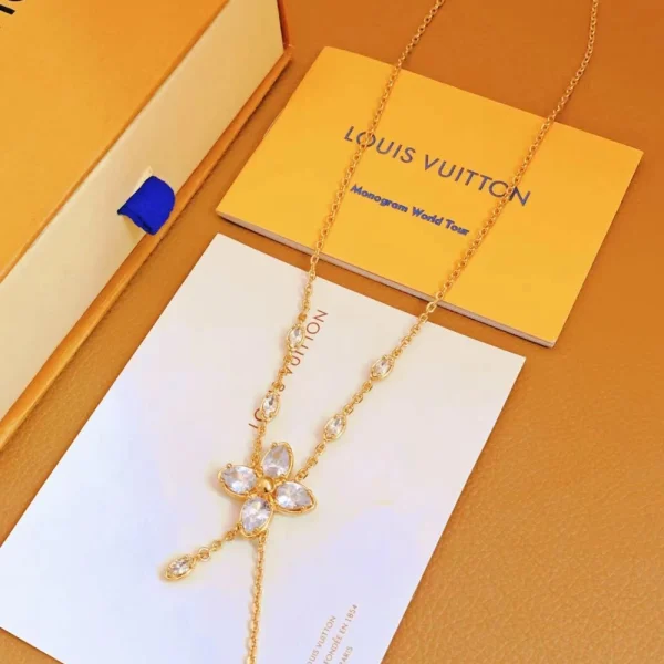 LV Dazzle Necklace – Replica Luxury Jewelry | GodJewel