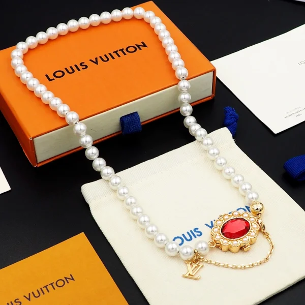 LV Dynasty Necklace – Louis Vuitton Replica Jewelry | GodJewel