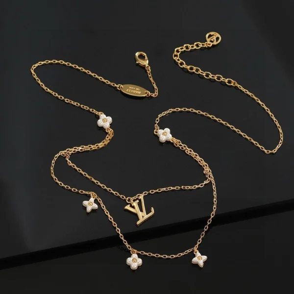 LV Floragram Necklace – Louis Vuitton Luxury Jewerly | GodJewel