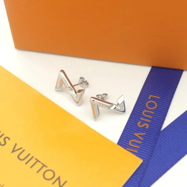 Lv Volt Upside Down Stud – Louis Vuitton Jewerly | GodJewel