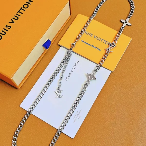 Monogram Row Necklace Design – LV Luxury Jewelry | GodJewel