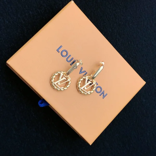 Louis Vuitton Nautical Earrings Design – LV Jewerly | GodJewel