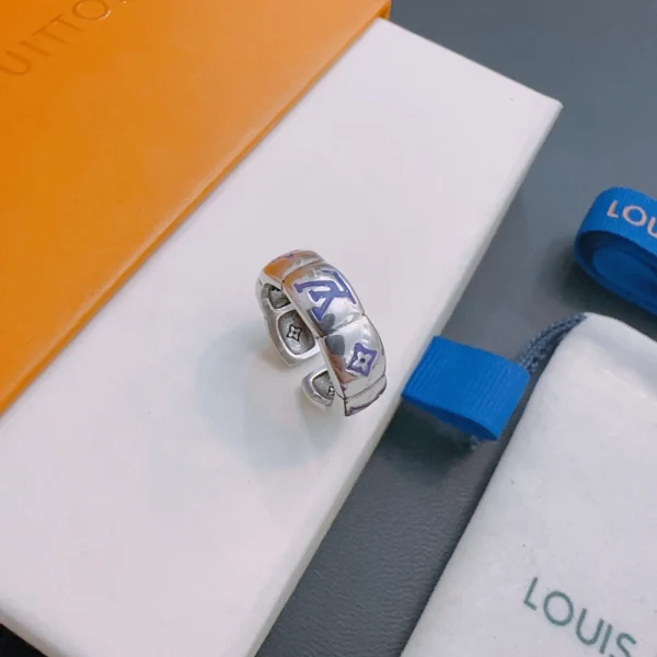 Louis Vuitton Rings for Men – Luxury Replica Jewelry | GodJewel