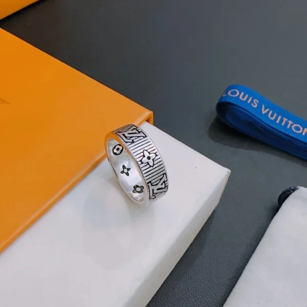 Louis Vuitton Rings Men – LV Luxury Replica Jewelry | GodJewel