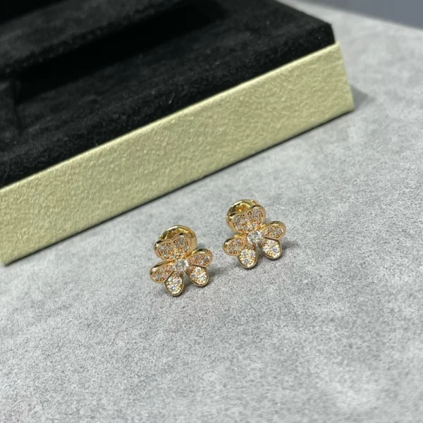 Van Cleef Frivole earrings | High-Quality Styles at GodJewel
