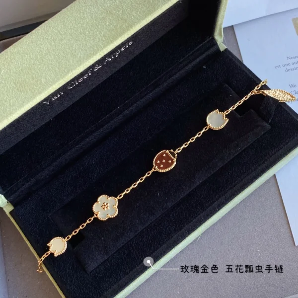Van Cleef Lucky Spring bracelet | Luxury Jewelry at GodJewel