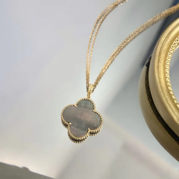Van Cleef & Arpels Magic Alhambra necklace – Elegant mixed-size clover design luxury jewelry by GodJewel