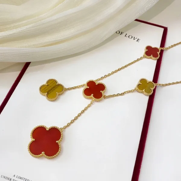 Van Cleef & Arpels Magic Alhambra necklace 6 motifs – Luxurious mixed-size clover design by GodJewel