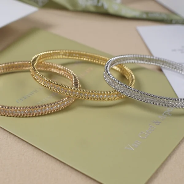 Perlée diamonds bracelet | Van Cleef & Arpels Jewelry at GodJewel