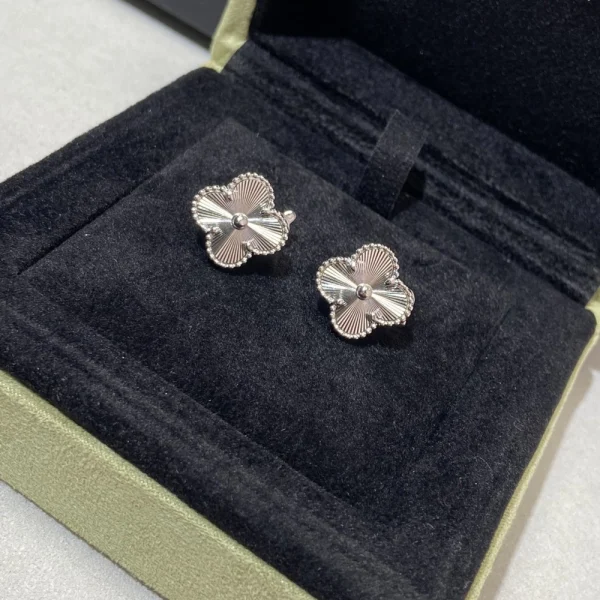 Van Cleef Alhambra earrings – High-quality clover-shaped earrings with elegant beaded design, available at GodJewel