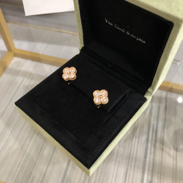 Van Cleef & Arpels Vintage Alhambra earrings – Timeless clover-motif earrings with signature beaded edges, luxury jewelry at GodJewel