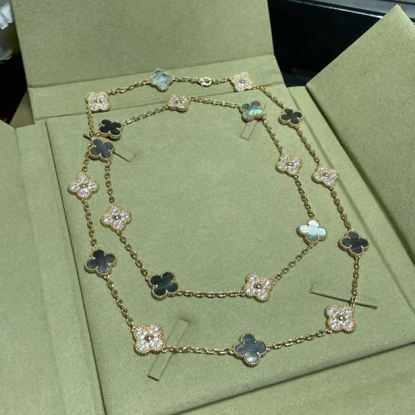 Vintage Alhambra long necklace | GodJewel Inspired Jewelry