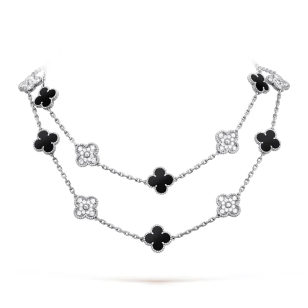 Van Cleef & Arpels Vintage Alhambra necklace 20 motifs | GJ
