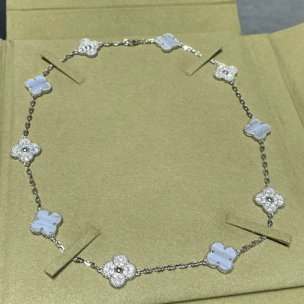 Van Cleef & Arpels Vintage Alhambra necklace 10 motifs – Classic clover-motif luxury jewelry by GodJewel