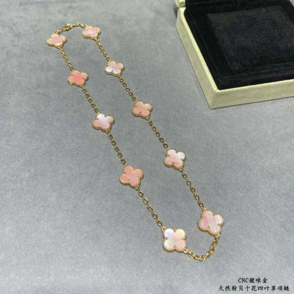 Van Cleef & Arpels Vintage Alhambra necklace 10 motifs | GJ