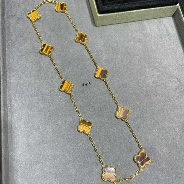 Van Cleef Arpels Alhambra Necklace 10 motifs | GodJewel