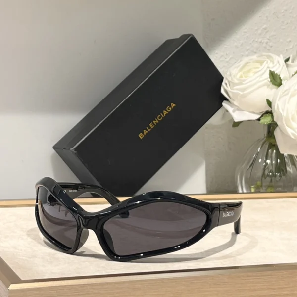 Unisex Balenciaga Fennec sunglasses with narrow oval lenses and understated luxury design