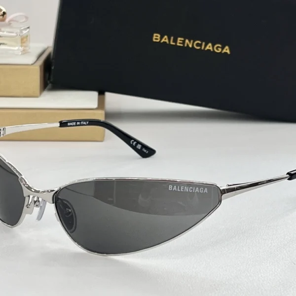 Balenciaga Razor Cat sunglasses with sharp cat-eye shape and sleek frame