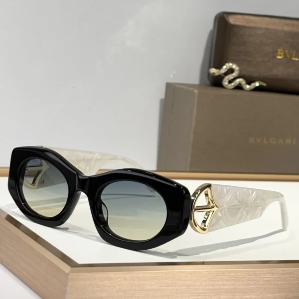 Calla collection sunglasses by Bvlgari – feminine silhouette with floral motif on the arms