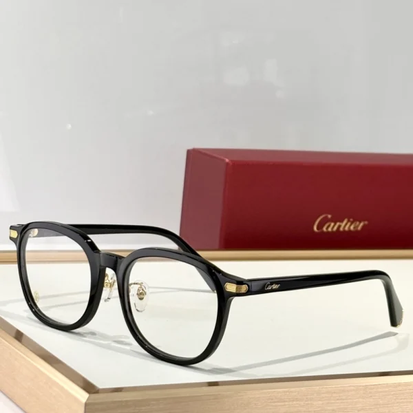 Luxury Première de Cartier eyewear in black acetate with subtle logo engraving on the lens