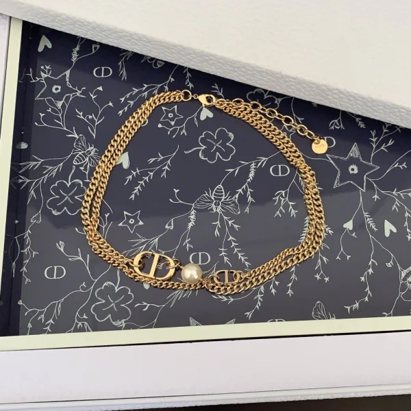 Dior CD 30 Montaigne choker necklace with polished silver-tone finish