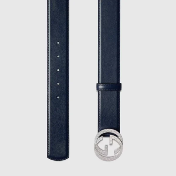 Gucci Designer Belt in smooth leather featuring signature Interlocking G engraved buckle for an elegant look