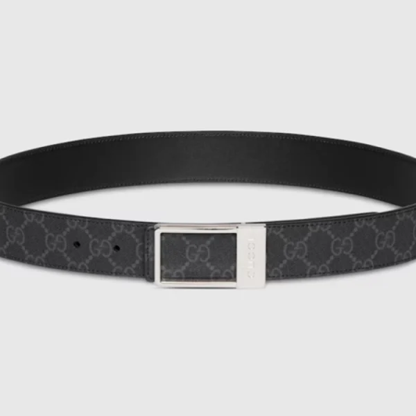 Gucci Reversible Belt in Black GG Supreme canvas with sleek rectangular buckle – versatile luxury designer accessory