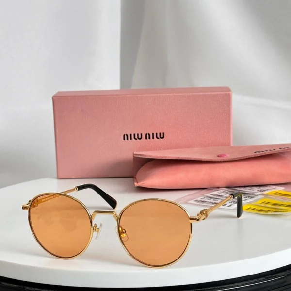 Miu Miu Logo sunglasses MM-SG61 featuring bold branding on temples and gradient lenses