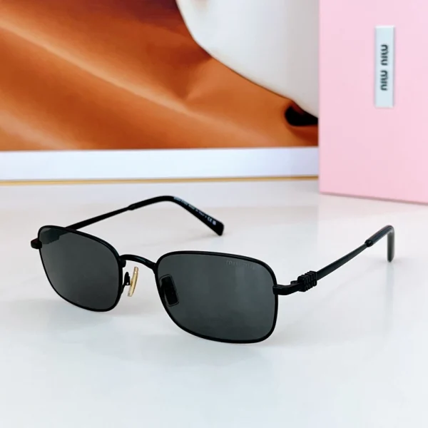 Miu Miu MM-SG69 designer sunglasses with logo detail
