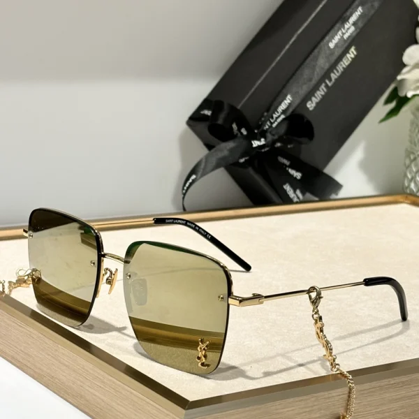 Front view of Saint Laurent SL 312 M sunglasses showcasing bold structure and Parisian elegance