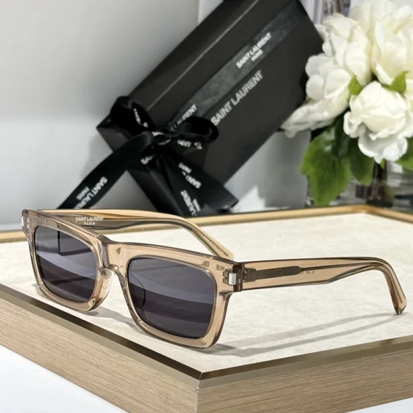 Side profile of Saint Laurent SL 461 Betty sunglasses with polished acetate finish and luxury detailing