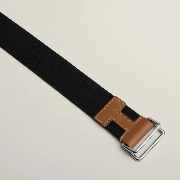 Elegant Hermès Nomade 40 Belt Noir offering timeless style and premium French luxury design