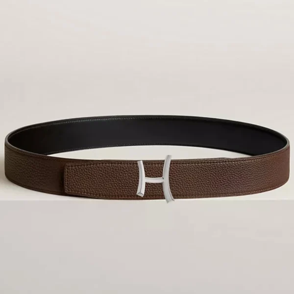 Stylish Hermès Script Reversible Leather Belt 38mm offering timeless French elegance and versatile wear