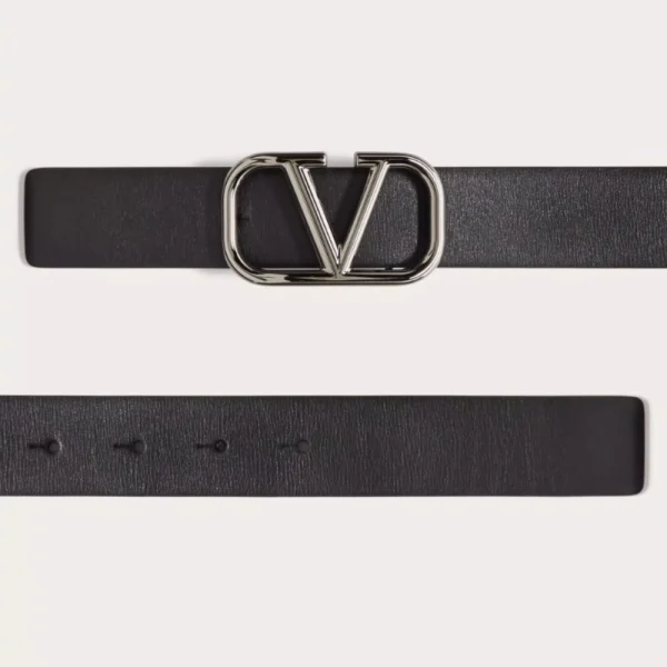 Stylish Valentino VLogo Signature Calfskin Belt 30mm offering Italian elegance and premium craftsmanship