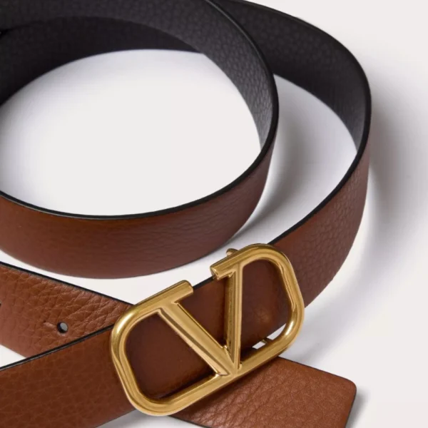 Elegant Valentino VLogo Signature Reversible Elk-Print Calfskin Belt 30mm offering versatile style and premium Italian craftsmanship