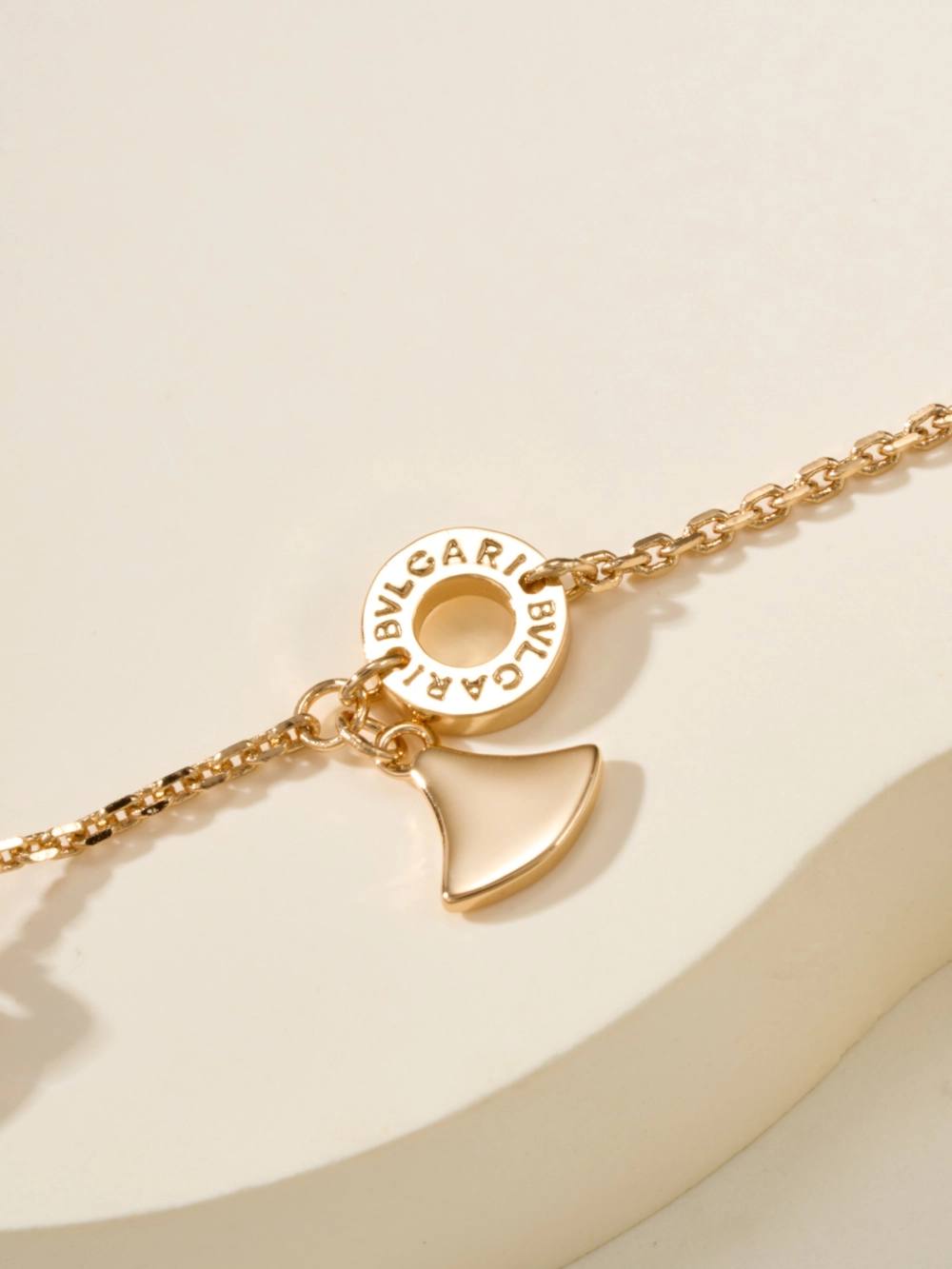 Bulgari Divas’ Dream Necklace BG-NL13