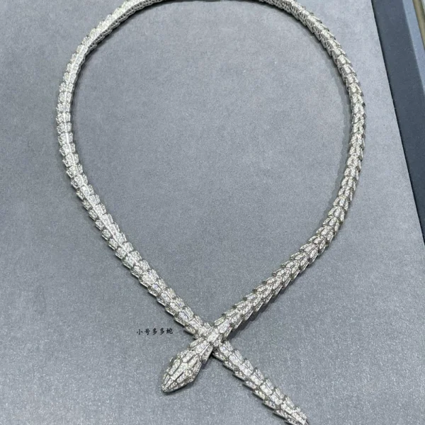 Bulgari Serpenti Viper Necklace BG-NL28
